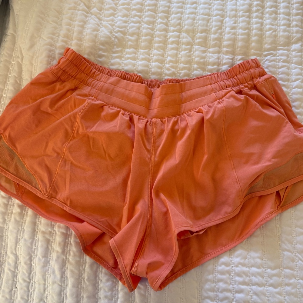 Lululemon Hotty Hot 2.5 Inch Shorts